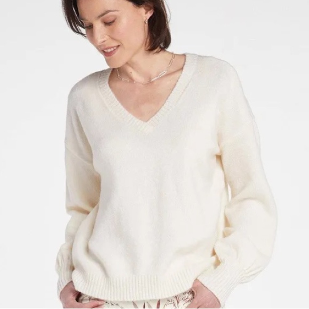 White/Vanilla color v-neck sweater